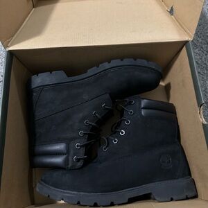 Black Timberlands